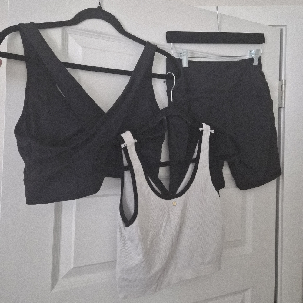 3 Piece Fabletics Black & White Active Sports bra, Ctop Top, and Shorts Set